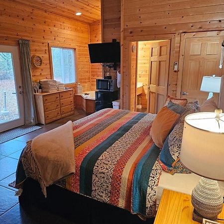 5 Min To Beaver Lake-King Bed-Fire Pit-Jetted Tub #4 Eureka Springs Eksteriør billede
