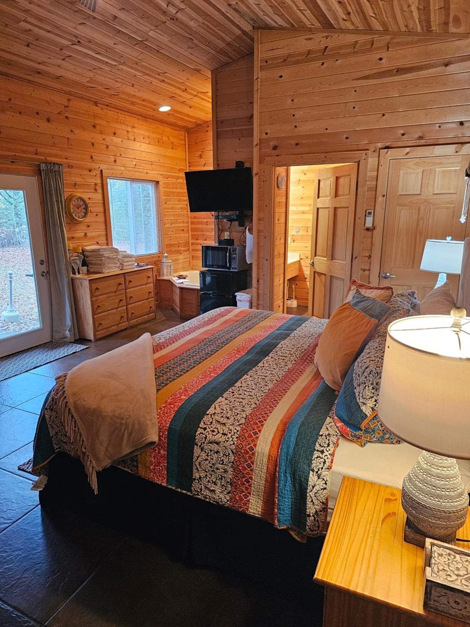 5 Min To Beaver Lake-King Bed-Fire Pit-Jetted Tub #4 Eureka Springs Eksteriør billede