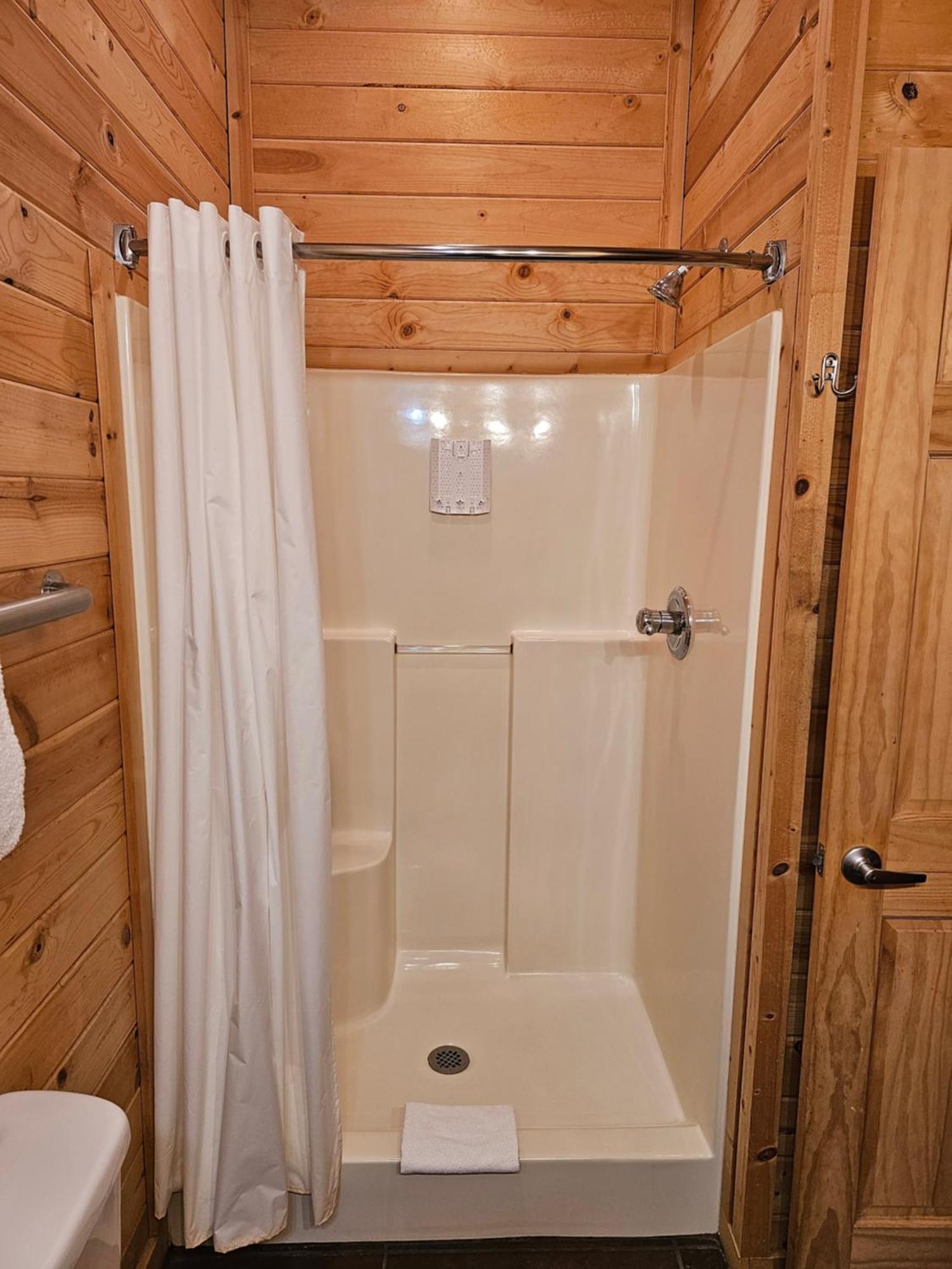 5 Min To Beaver Lake-King Bed-Fire Pit-Jetted Tub #4 Eureka Springs Eksteriør billede